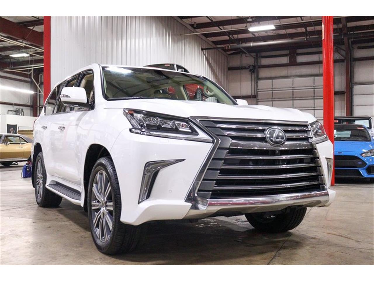 2016 Lexus LX570 Luxury